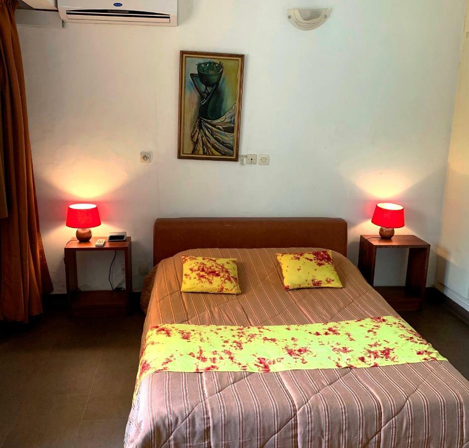 Résidence Bertille Abidjan Cocody Extérieur photo