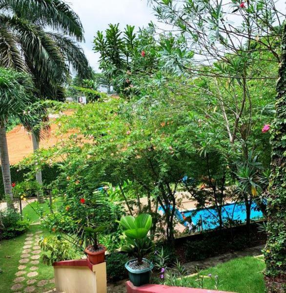 Résidence Bertille Abidjan Cocody Extérieur photo