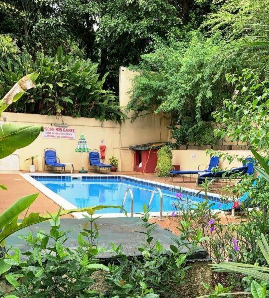 Résidence Bertille Abidjan Cocody Extérieur photo